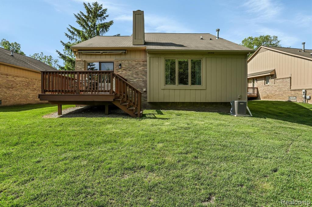 21635 RIVER RIDGE Trail, Farmington Hills, MI 48335 — Photo 31
