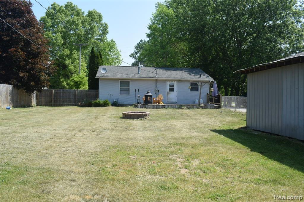 8459 HURON RIVER Drive, Dexter, MI 48130 — Photo 2
