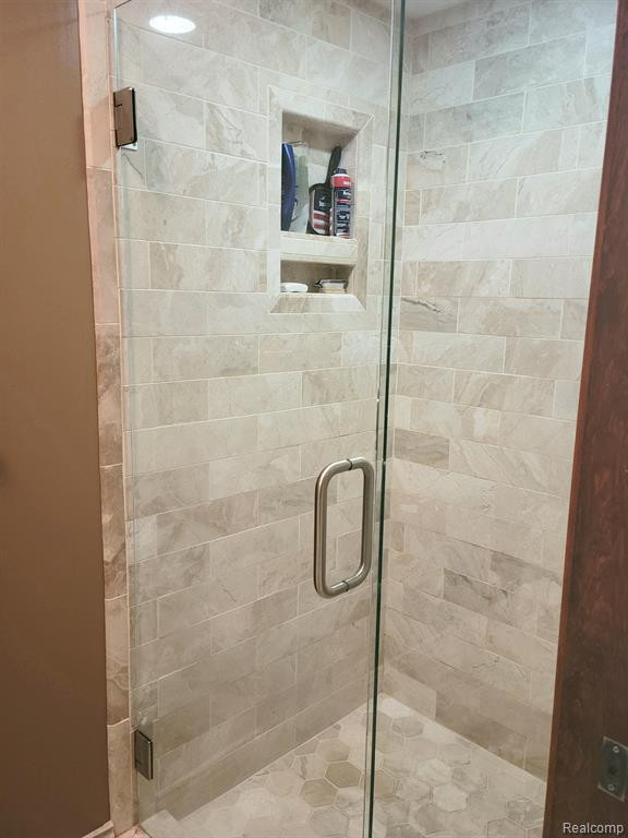 5597 PINE VIEW Drive, Ypsilanti, MI 48197 — Photo 24
