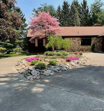 5597 PINE VIEW Drive, Ypsilanti, MI 48197 — Photo 37