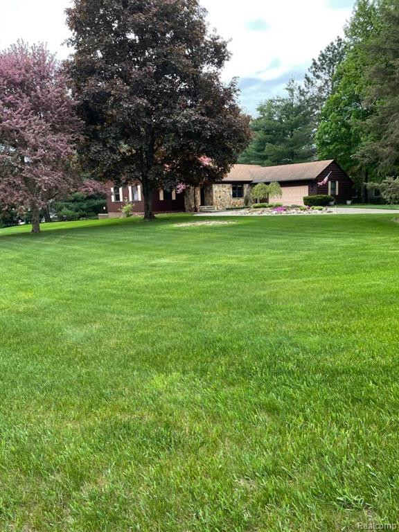 5597 PINE VIEW Drive, Ypsilanti, MI 48197 — Photo 39