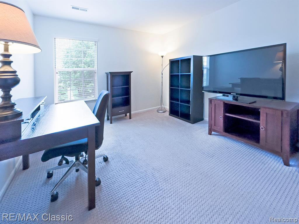 30201 CHANTEL Drive, Commerce Twp, MI 48390 — Photo 21
