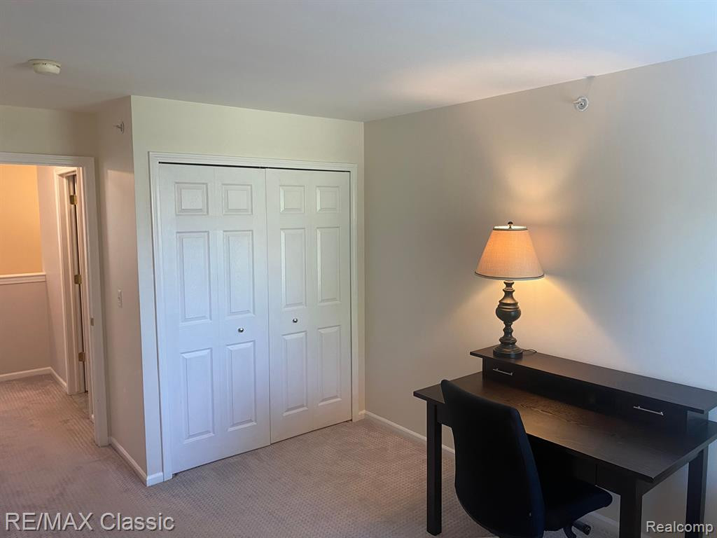 30201 CHANTEL Drive, Commerce Twp, MI 48390 — Photo 23
