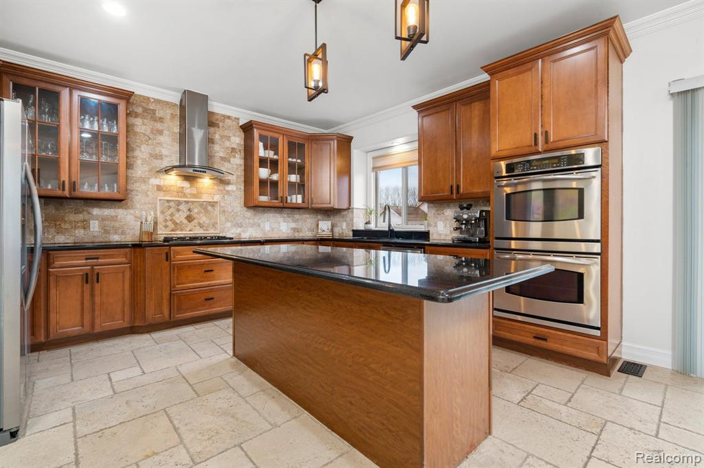 8410 Jack Pine Court, Ypsilanti, MI 48197 — Photo 2
