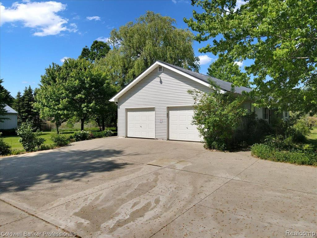 7990 DEANVILLE Road, Brown, MI 48416 — Photo 43