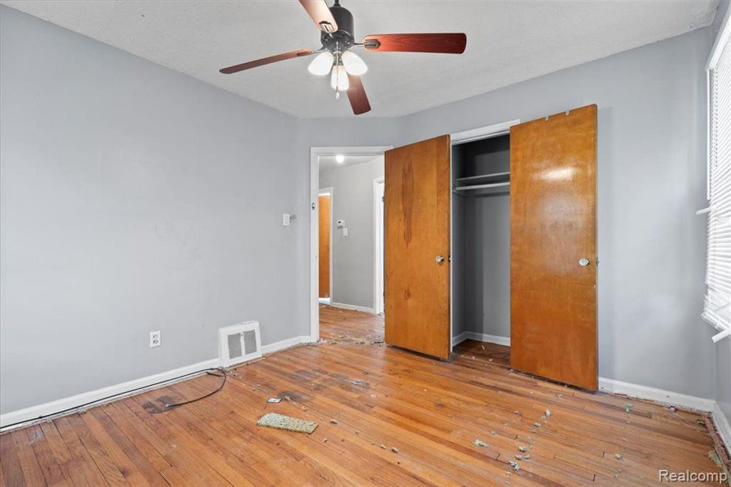 7419 CLAYBURN Street, Detroit, MI 48228 — Photo 12