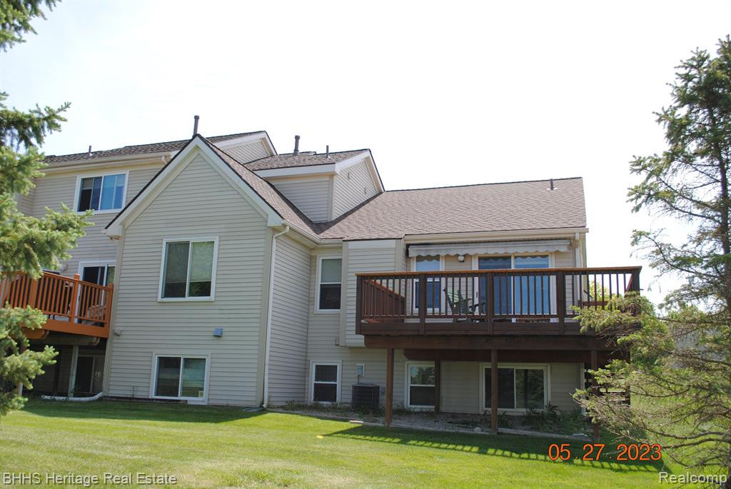 498 LILLY VIEW Court, Howell, MI 48843 — Photo 3