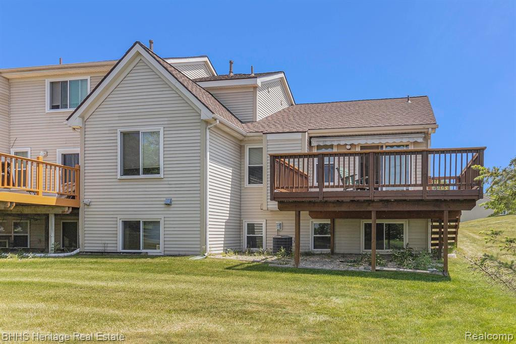 498 LILLY VIEW Court, Howell, MI 48843 — Photo 19