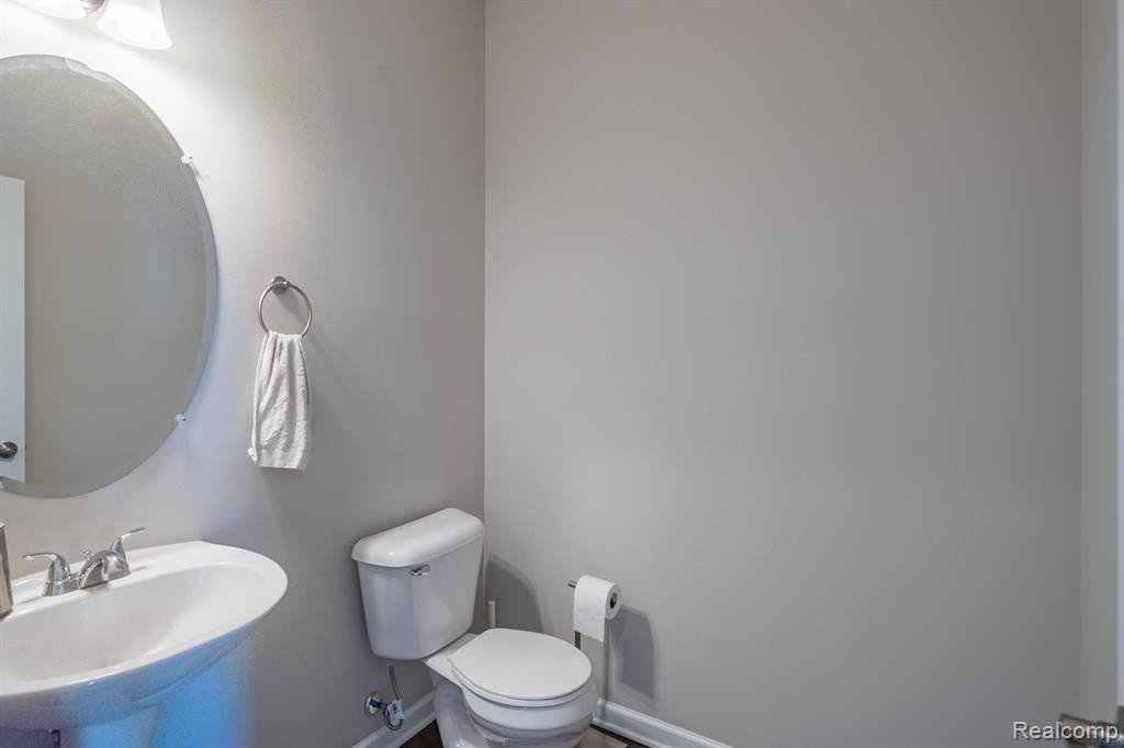 4711 PAULINA Drive, Ypsilanti, MI 48197 — Photo 6