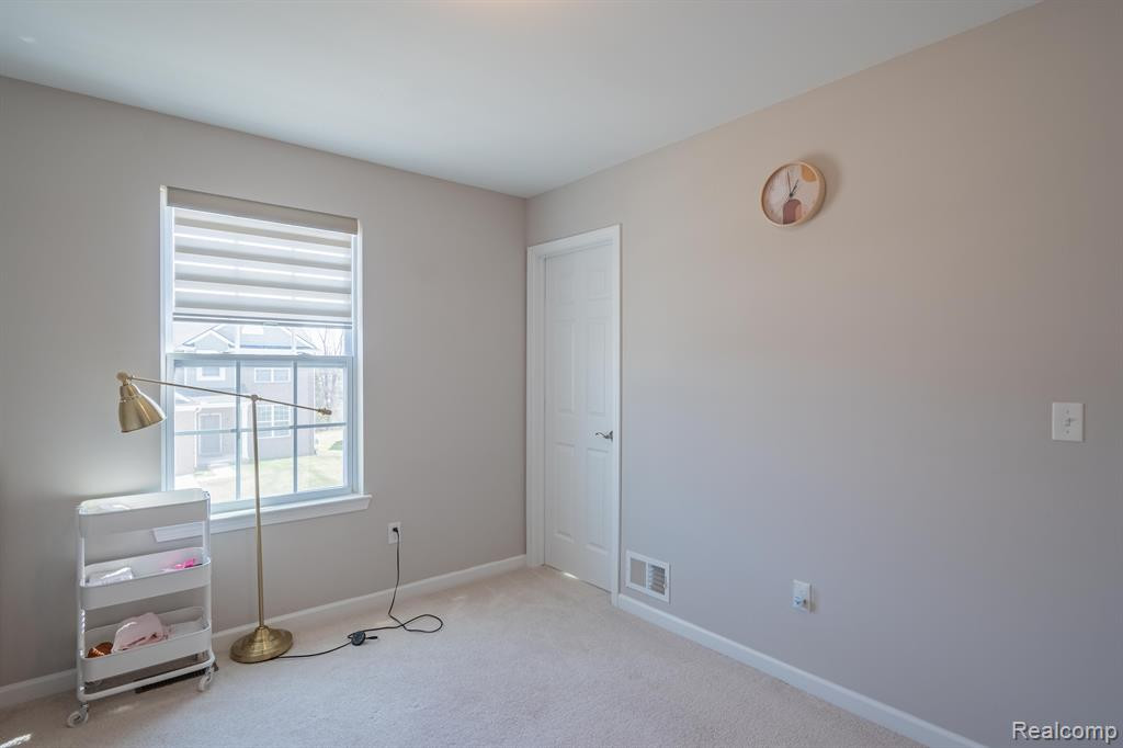 4711 PAULINA Drive, Ypsilanti, MI 48197 — Photo 23