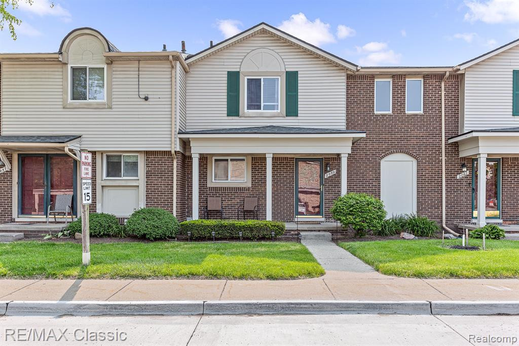 2059 W FRANKLIN Drive, Canton, MI 48187 — front exterior