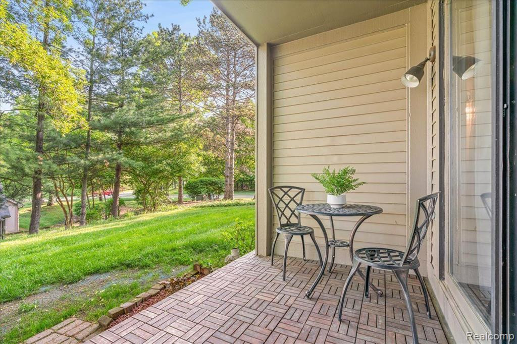 906 RIDGE, 124, Brighton, MI 48116 — Photo 7