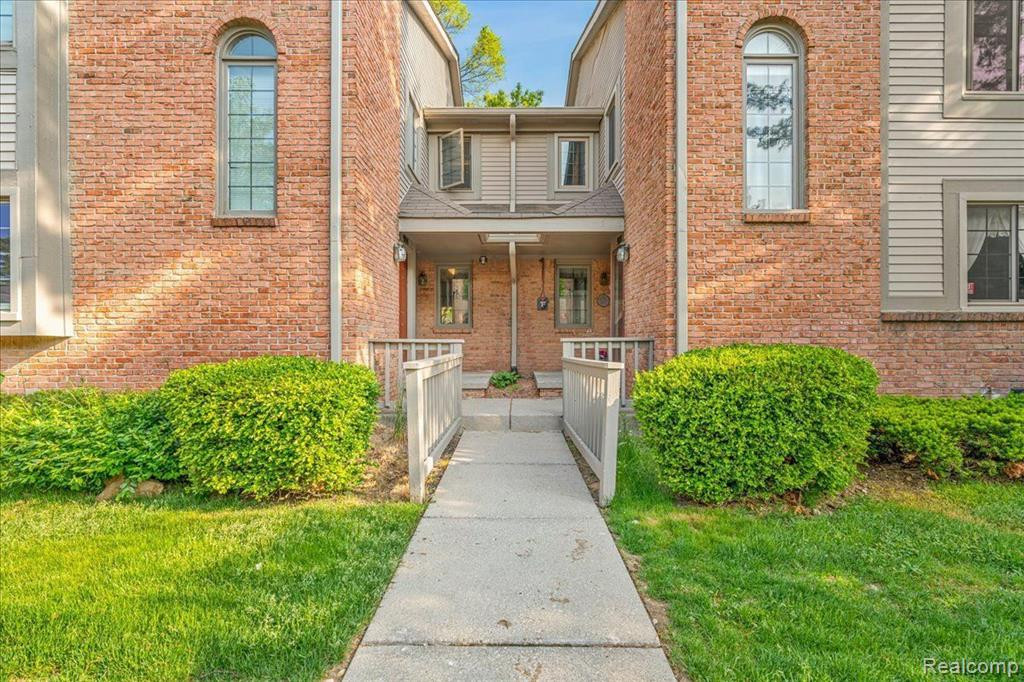 906 RIDGE, 124, Brighton, MI 48116 — Photo 21