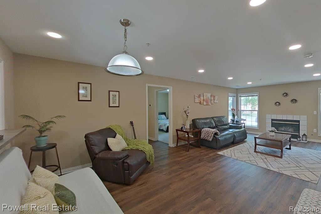 28323 CARLTON WAY Drive, 34, Novi, MI 48377 — Photo 3