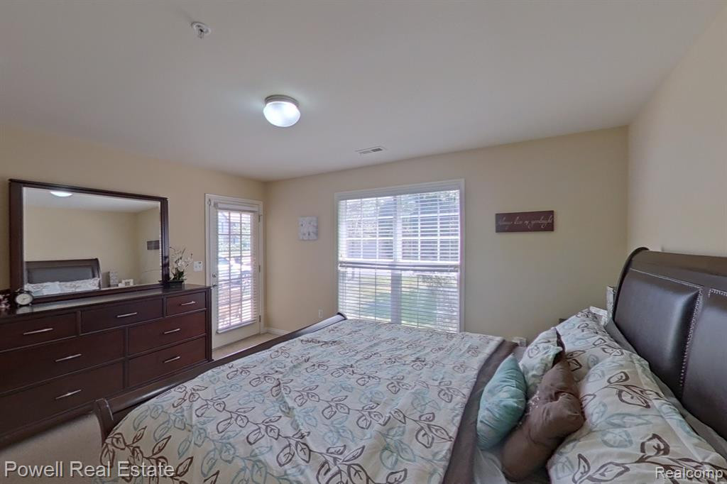 28323 CARLTON WAY Drive, 34, Novi, MI 48377 — Photo 18