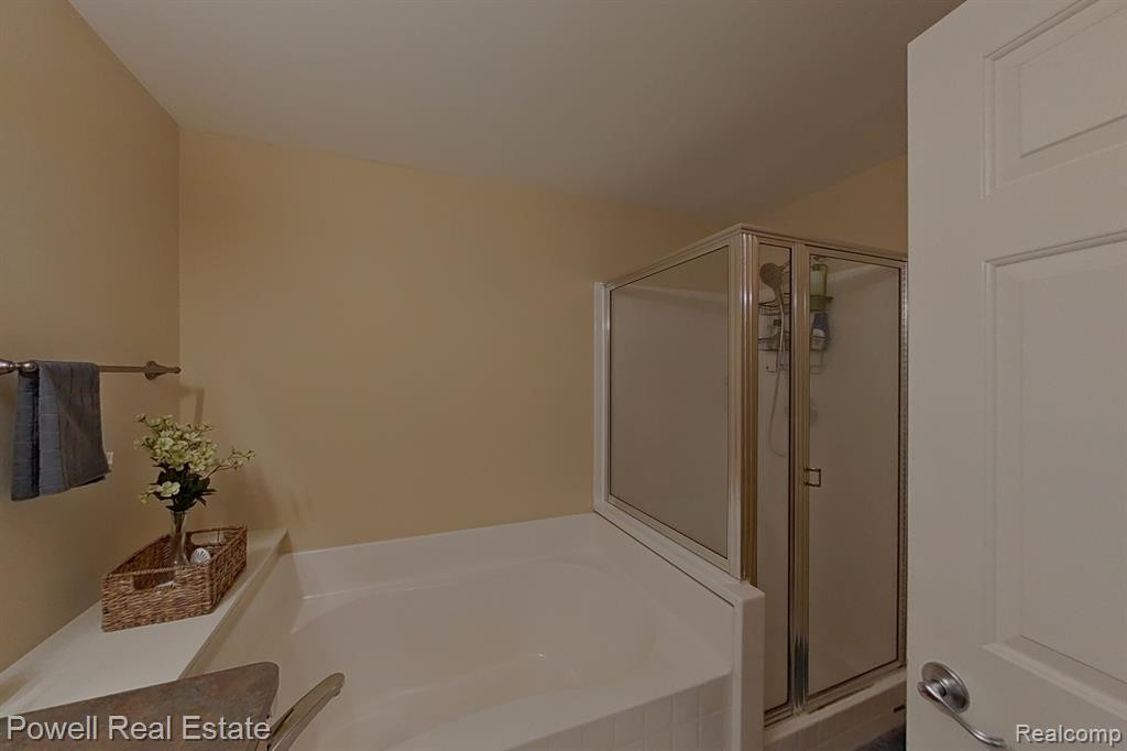 28323 CARLTON WAY Drive, 34, Novi, MI 48377 — Photo 19