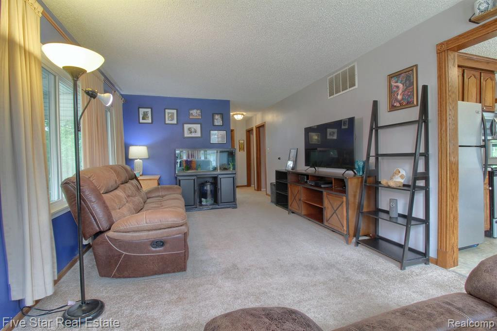 43 OHIO Street, Ypsilanti, MI 48198 — Photo 4