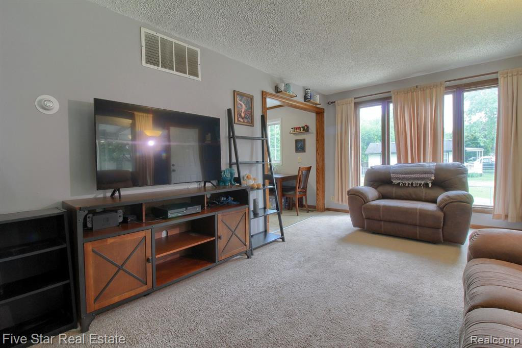 43 OHIO Street, Ypsilanti, MI 48198 — Photo 5