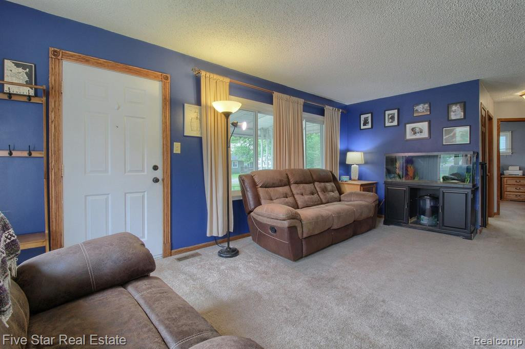 43 OHIO Street, Ypsilanti, MI 48198 — Photo 6
