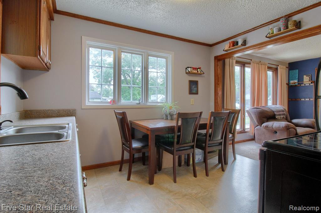 43 OHIO Street, Ypsilanti, MI 48198 — Photo 9