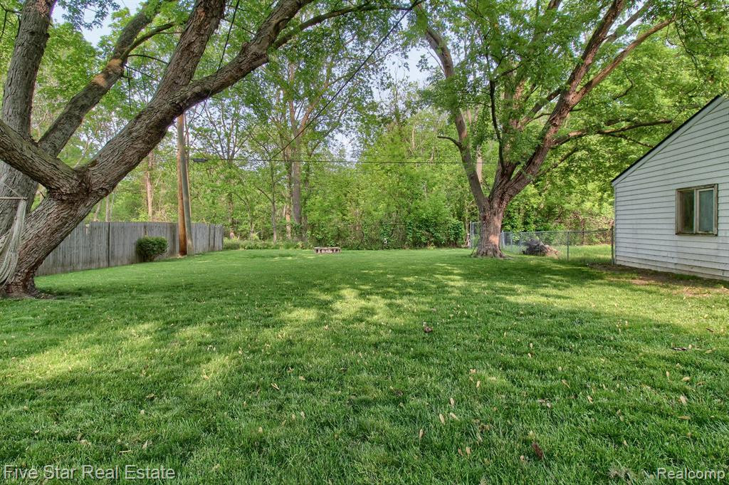 43 OHIO Street, Ypsilanti, MI 48198 — Photo 20