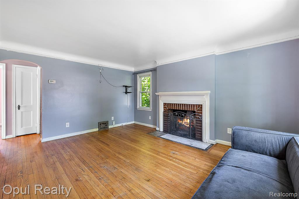953 NEW YORK Avenue, Lincoln Park, MI 48146 — Photo 2