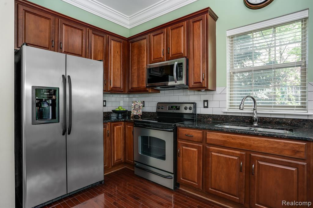 39790 ROCKCREST Circle, Northville, MI 48168 — Photo 8