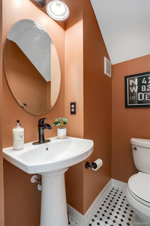 39790 ROCKCREST Circle, Northville, MI 48168 — Photo 11