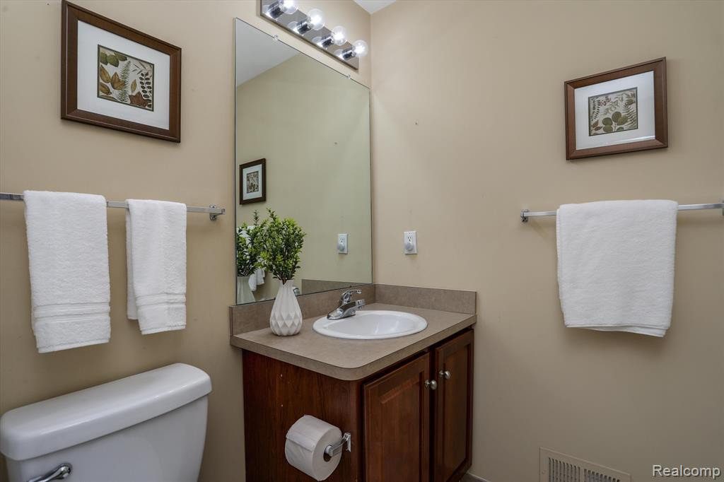 39790 ROCKCREST Circle, Northville, MI 48168 — Photo 19
