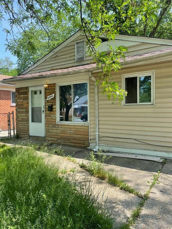 6444 AUBURN Street, Detroit, MI 48228 — Photo 3
