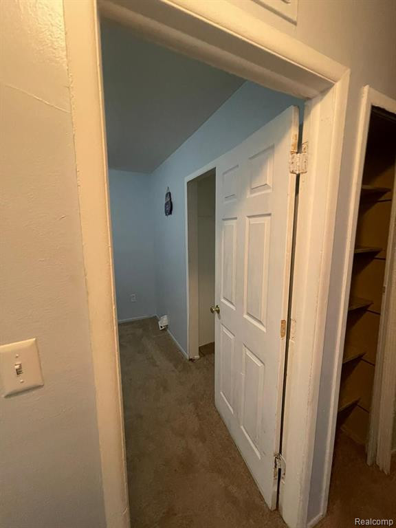 6444 AUBURN Street, Detroit, MI 48228 — Photo 27