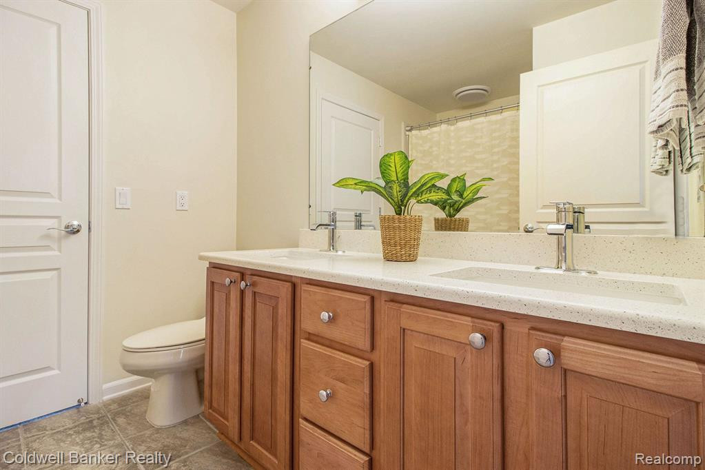 18007 STONEBROOK Drive, Northville, MI 48168 — Photo 35