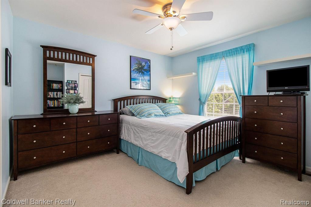 18007 STONEBROOK Drive, Northville, MI 48168 — Photo 36