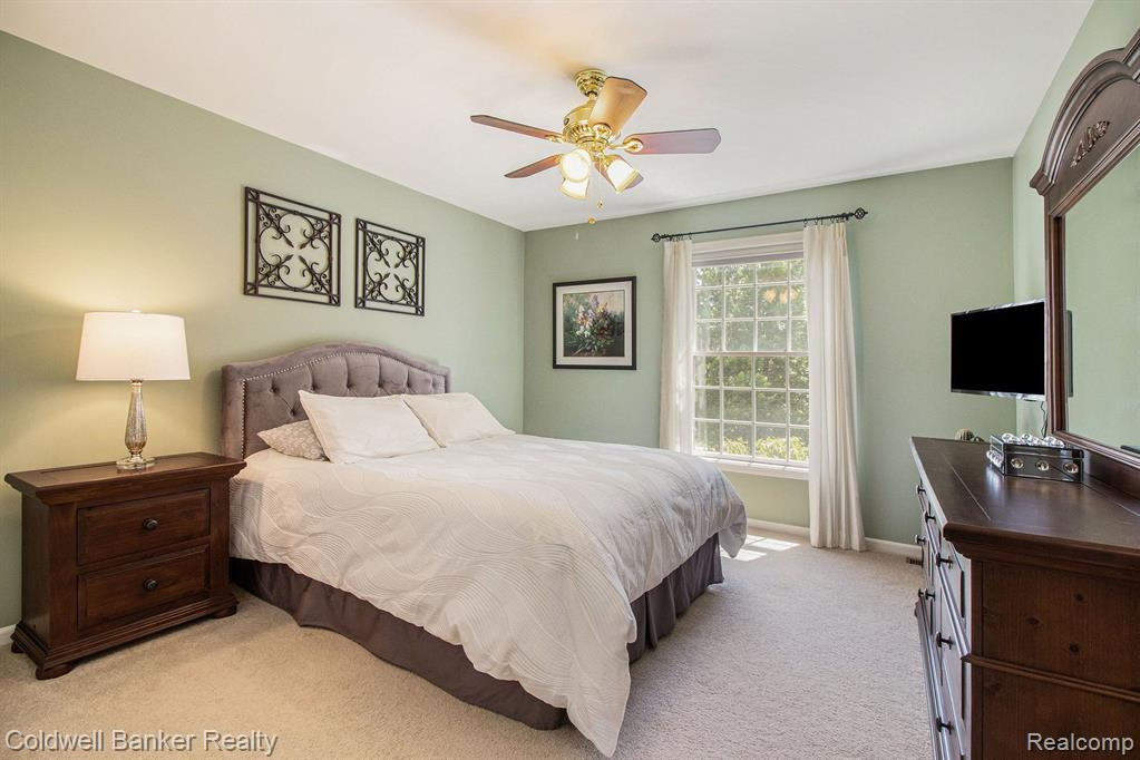 18007 STONEBROOK Drive, Northville, MI 48168 — Photo 37