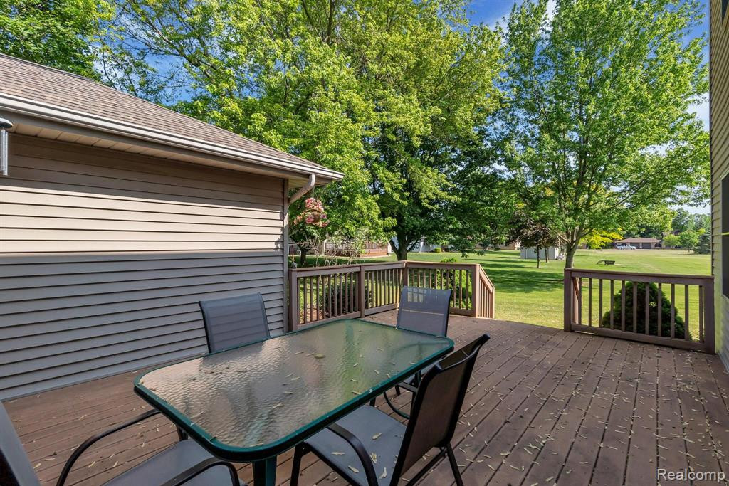 9356 MAPLE Street, New Lothrop, MI 48460 — Photo 10