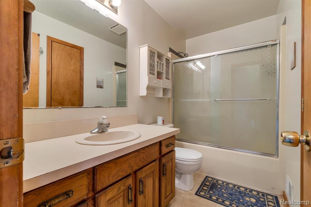 9356 MAPLE Street, New Lothrop, MI 48460 — Photo 22