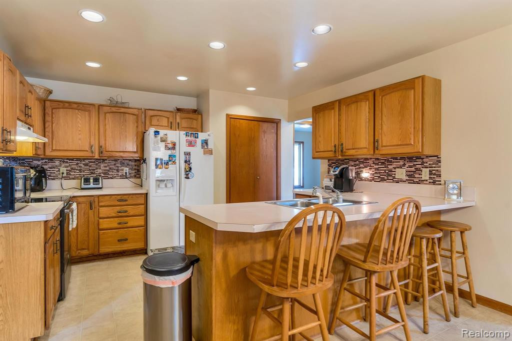 9356 MAPLE Street, New Lothrop, MI 48460 — Photo 24