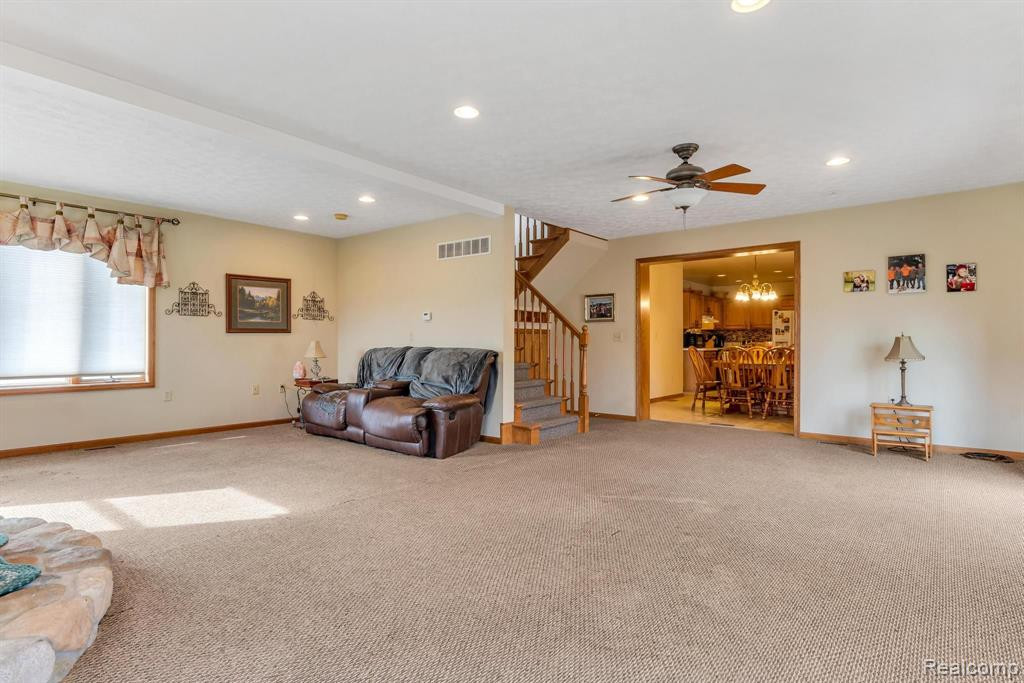 9356 MAPLE Street, New Lothrop, MI 48460 — Photo 32
