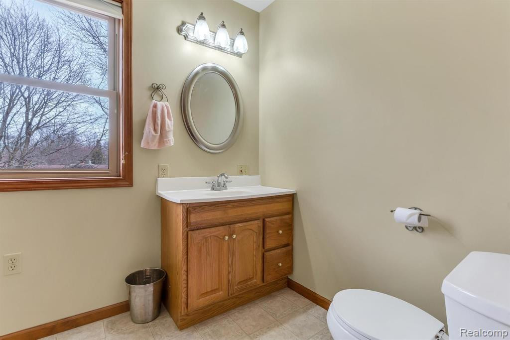 9356 MAPLE Street, New Lothrop, MI 48460 — Photo 37