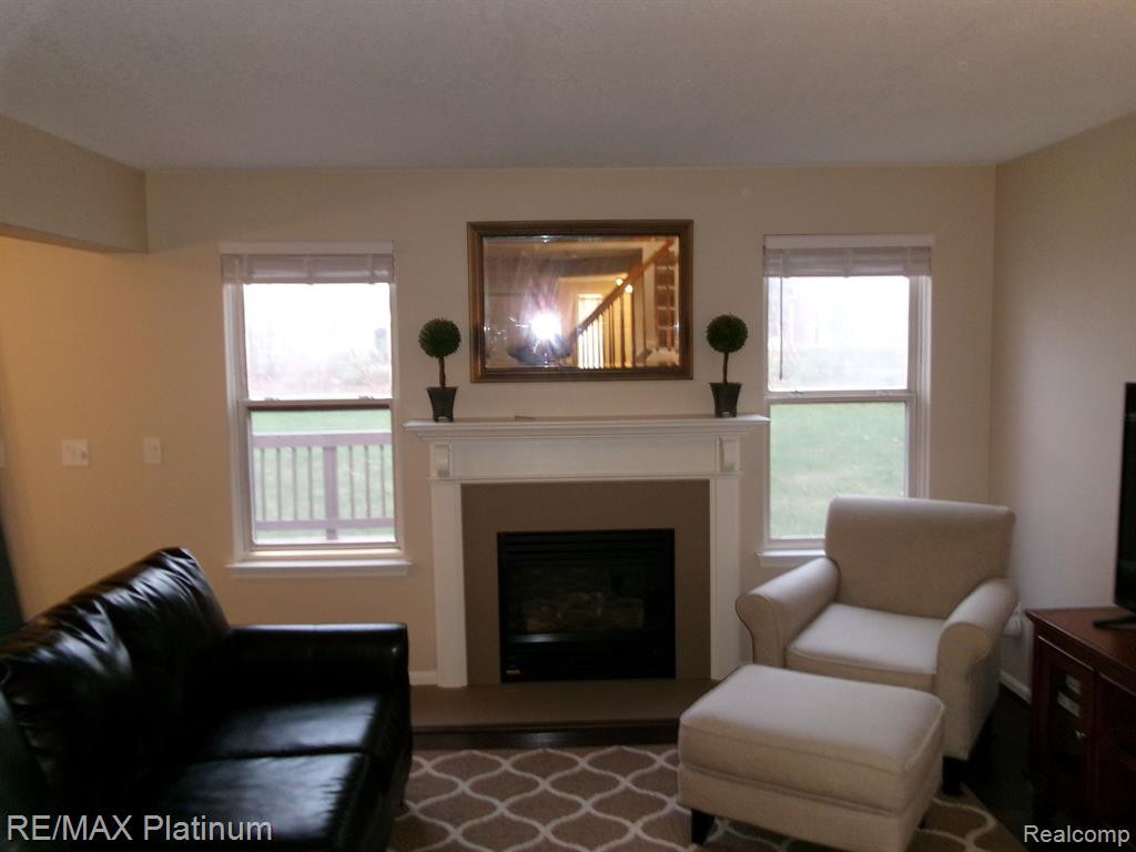 4406 Willow View Ct., Howell, MI 48843 — Photo 2