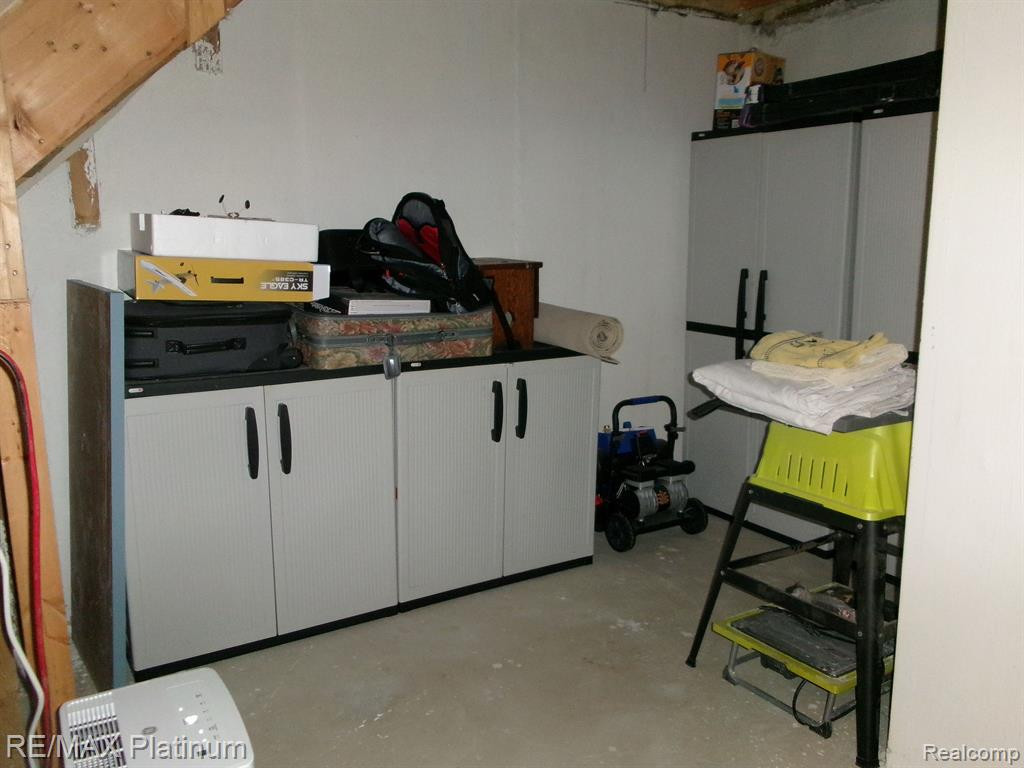 4406 Willow View Ct., Howell, MI 48843 — Photo 14
