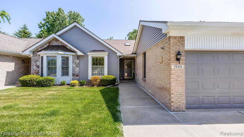 7535 GREEN MEADOW Lane, Canton, MI 48187 — Photo 3
