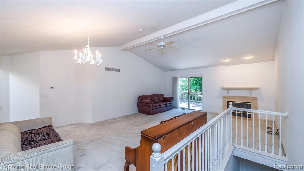 7535 GREEN MEADOW Lane, Canton, MI 48187 — Photo 13