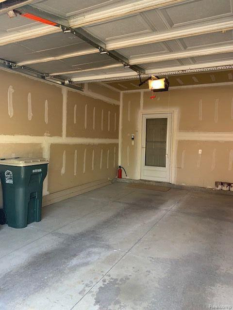 4053 ELIZABETH Avenue, Canton, MI 48188 — Photo 21