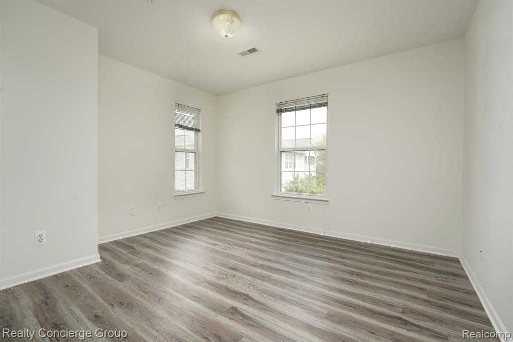 1187 JOYCE Lane, Ann Arbor, MI 48103 — Photo 9
