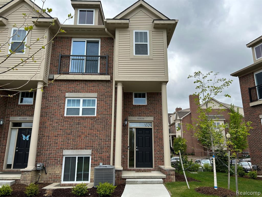 41656 ORIANNA Lane, 7, Novi, MI — front exterior