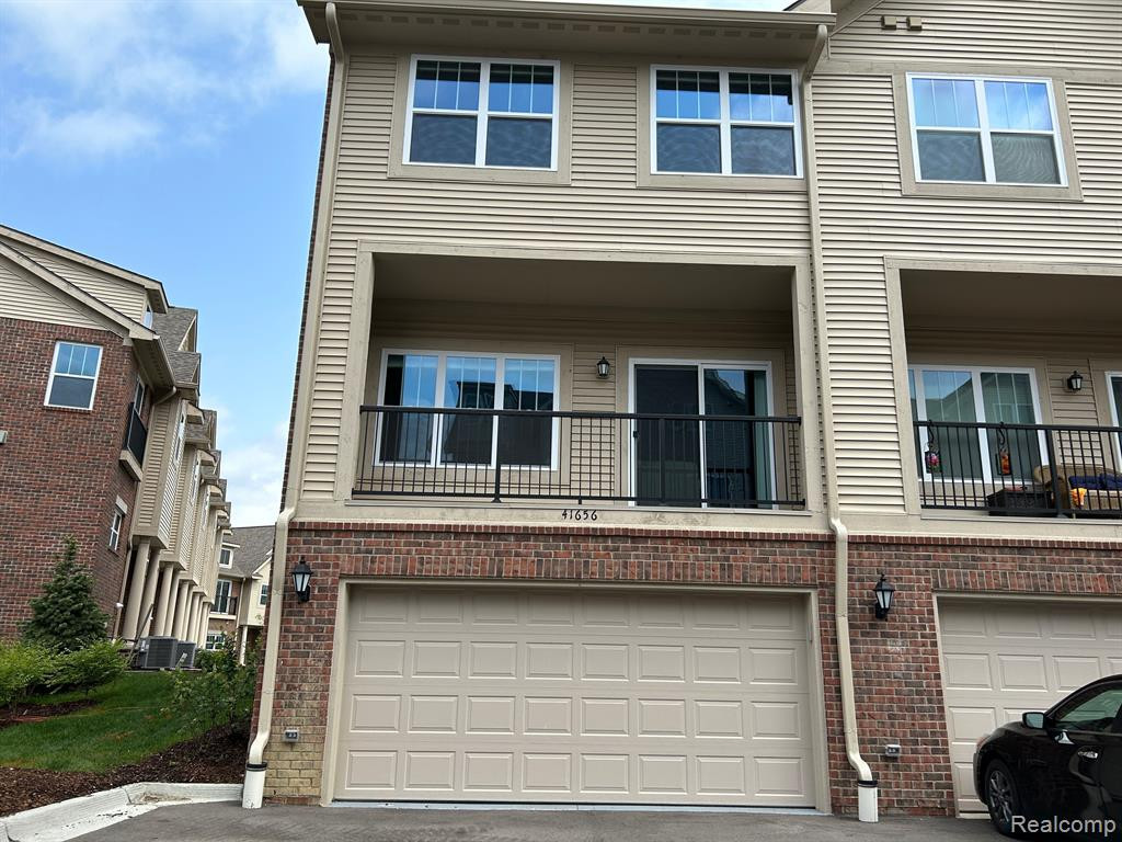 41656 ORIANNA Lane, 7, Novi, MI — Photo 4
