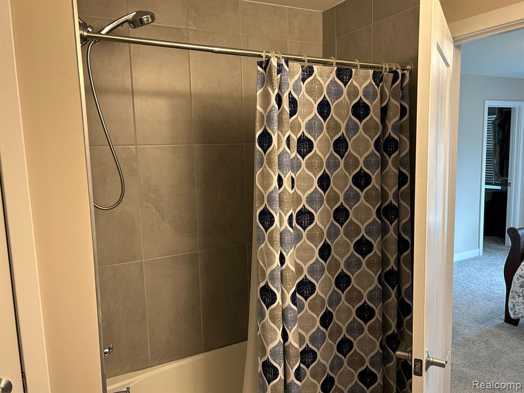 41656 ORIANNA Lane, 7, Novi, MI — Photo 23