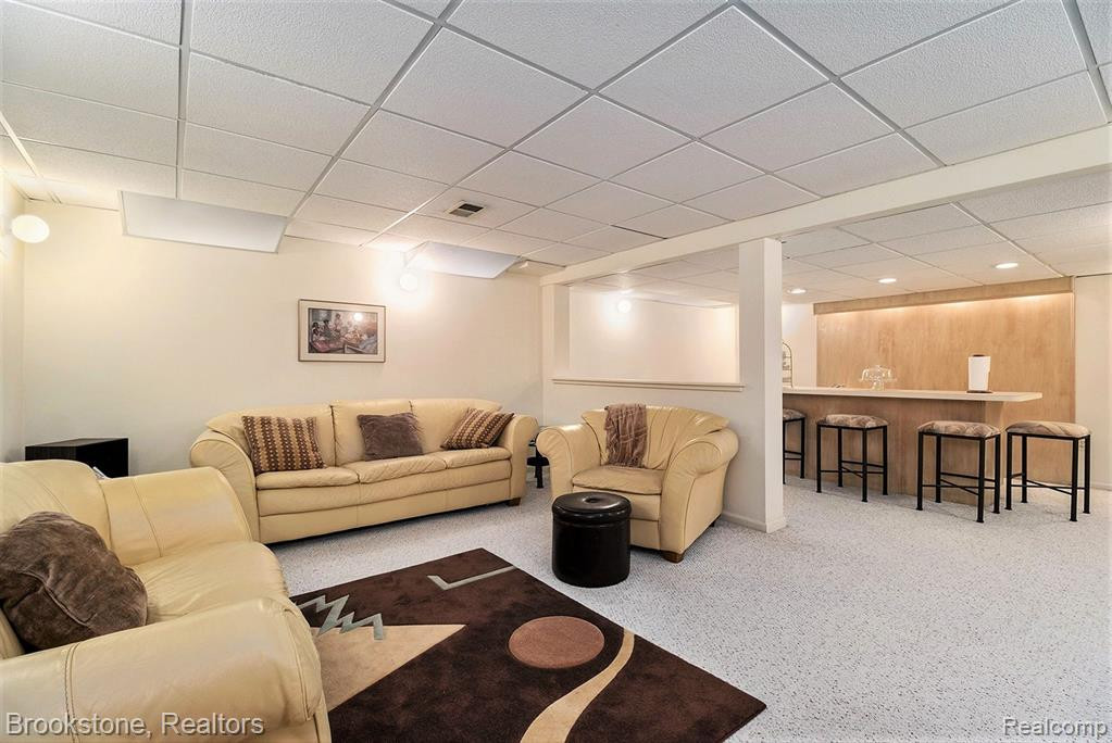 26854 SUMMERDALE Drive, Southfield, MI 48033 — Photo 22