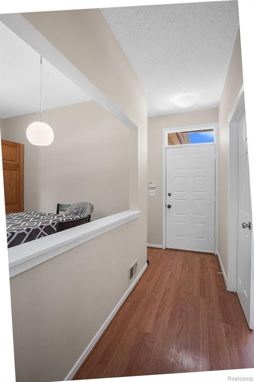 41770 Webster Ct., Novi, MI 48377 — Photo 8